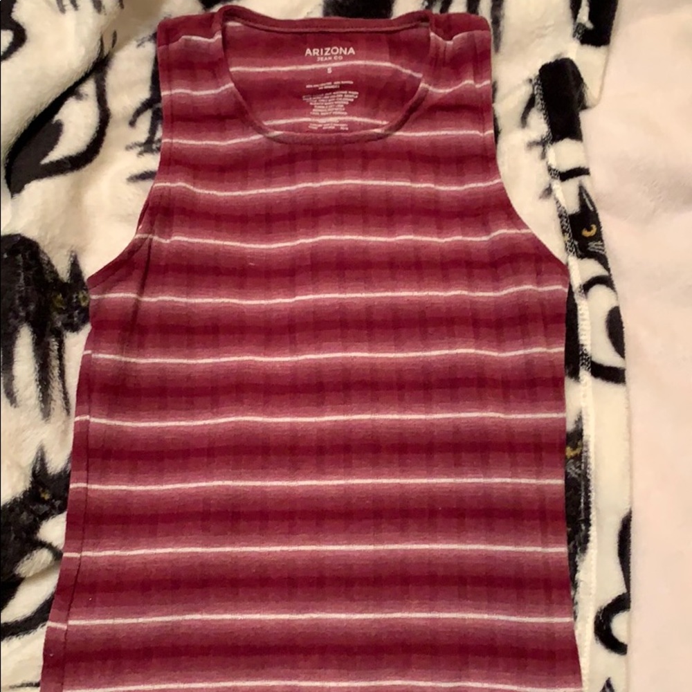 Red white and purple top